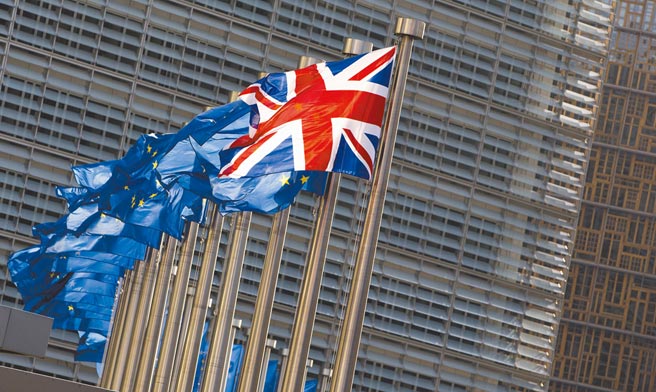 今年开始欧盟法规将不再适用于英国，惟欧洲专利局是基于欧洲专利公约所设立，而英国仍然是欧洲专利公约的会员国。因此，英国退出欧盟，原则上不影响欧洲专利局的运作。图／美联社