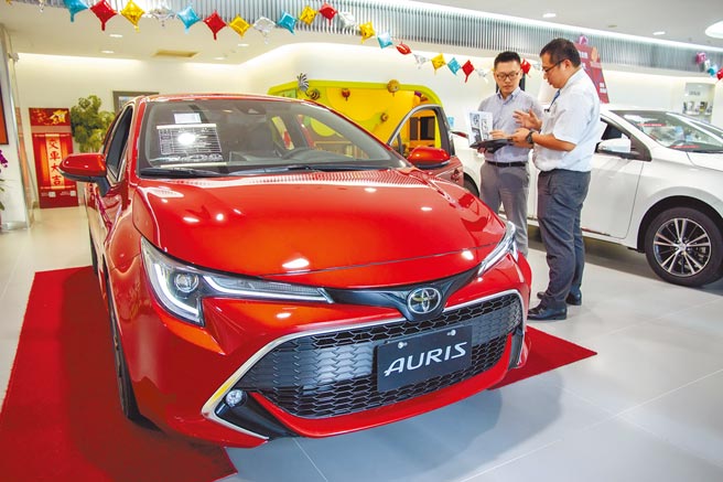 货物税减免优惠延长，传出有车商不埋单。（本报资料照片）