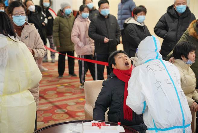 河北石家莊疫情反彈，已有數百人感染，全市已進行第2輪核酸檢測。（圖／新華社）