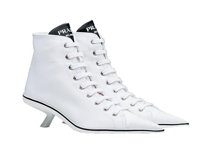 Prada Synthesis高筒休閒短靴，3万3500元。（Prada提供）