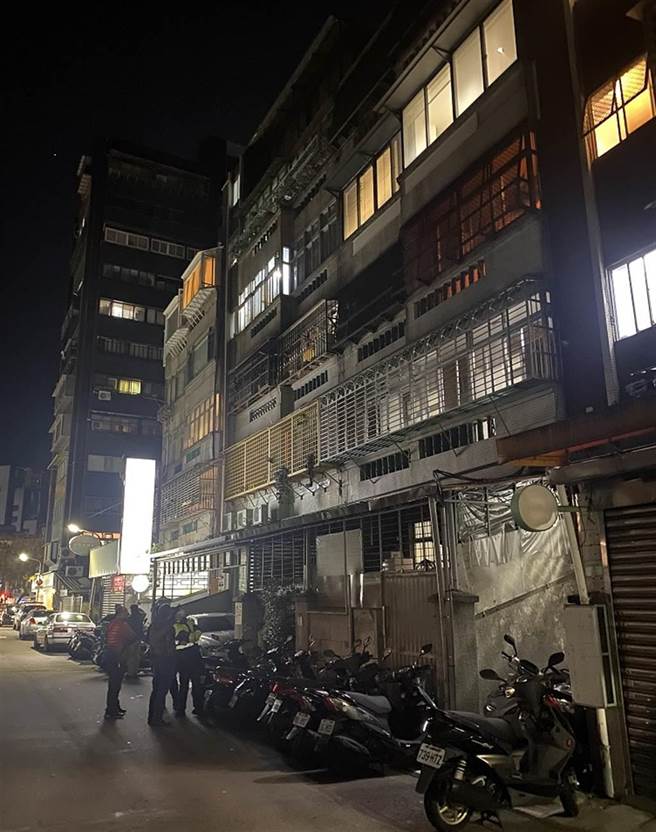士林忠诚路15日发生1家3口陈尸案件。（陈鸿伟摄）