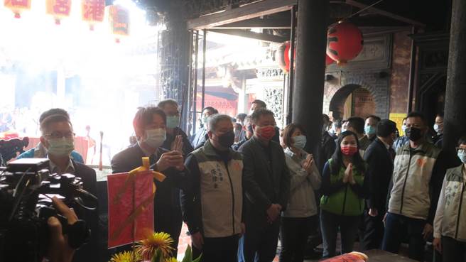 副总统赖清德至鹿港天后宫参香。（谢琼云摄）