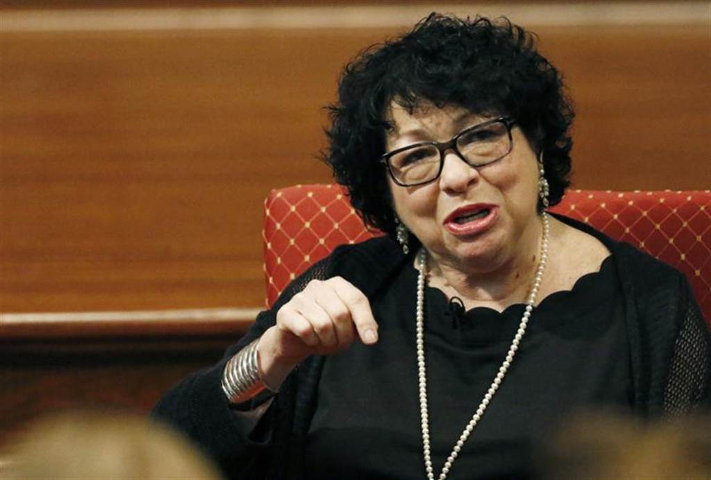 美国最高法院大法官索妮雅·索托马悠尔（Sonia Sotomayor）是第一位西班牙裔、第三位女性大法官，。(图/美联社)(photo:ChinaTimes)