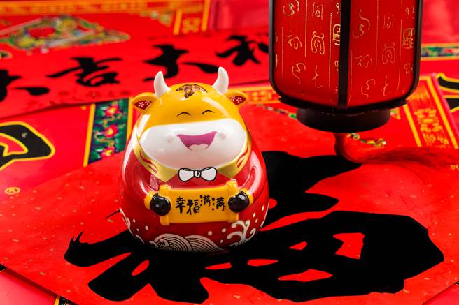 生肖屬虎、豬、兔、蛇的人在農曆春節過後事業運會節節高升，還有數不清的貴人相助。(示意圖/達志影像)