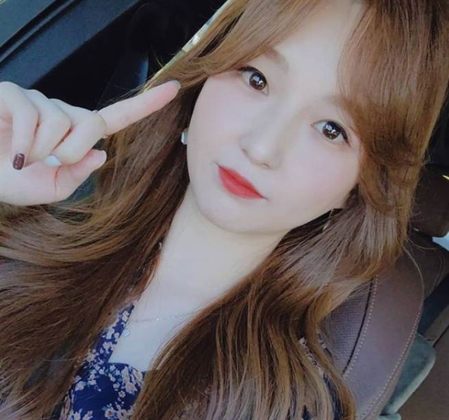 Hamzy意外遭大陆网友出征指她辱华。(图/翻摄自Hamzy IG)