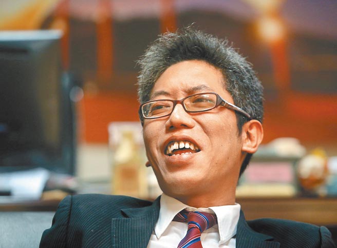 前總統府發言人丁允恭遭監察院也以行為構成性騷擾，有辱官箴通過彈劾。（本報資料照片）