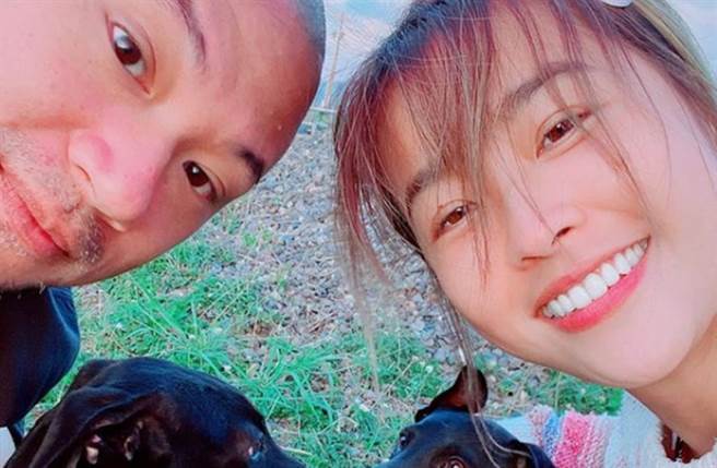 金刚和小娴两人稳定交往中。（图／hsien_0309 IG）