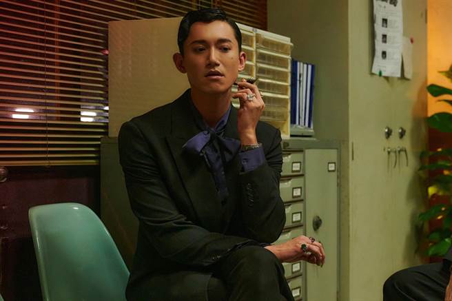 吴慷仁《华灯初上》挑战男扮女装演出。（百聿数码提供）