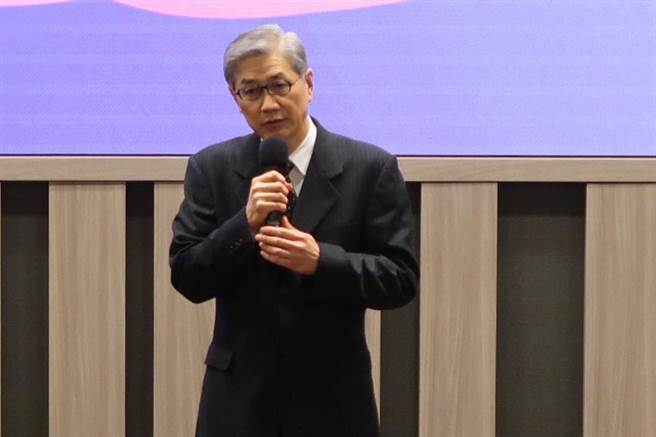 金管会主委黄天牧指出，台股并无异常，盘中当冲交易仍高，均属于正常情况。图／魏乔怡