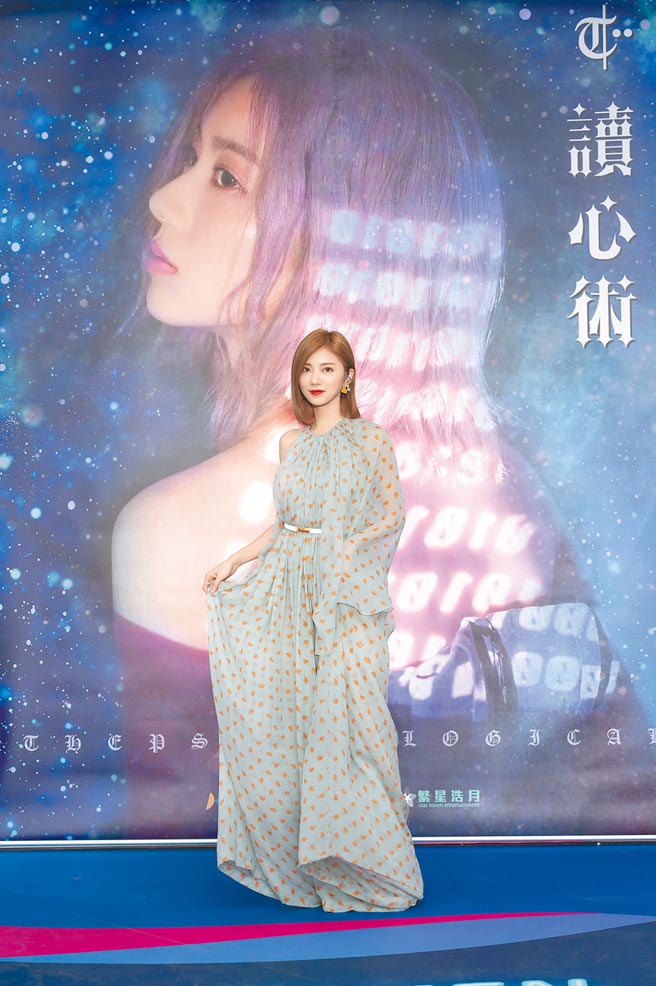 蔡黄汝日前在西门町举办签唱会。（宽宏音乐&繁星浩月提供）