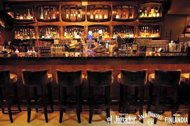 用酒精唤醒你的初衷！「Intention」东区无酒单酒吧（图／BEEMEN蜂报提供）