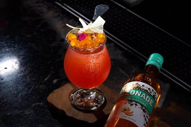 用酒精唤醒你的初衷！「Intention」东区无酒单酒吧（图／BEEMEN蜂报提供）