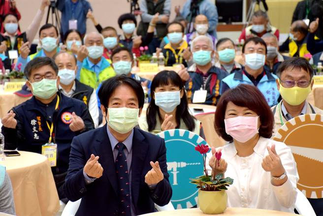 副总统赖清德、嘉义市长黄敏惠共同主持「百工协力，让嘉更好」经验交流会。（吕妍庭摄）