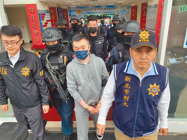 馆长枪击案 警方搞丢300万瑞士限量名表 50万和解干部分摊赔（资料照片）