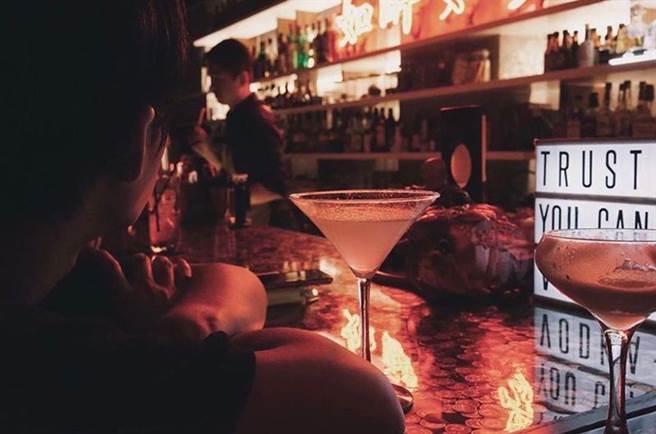 沈醉时光机用酒精带你回到那醉人的时代（图／BEEMEN蜂报提供）