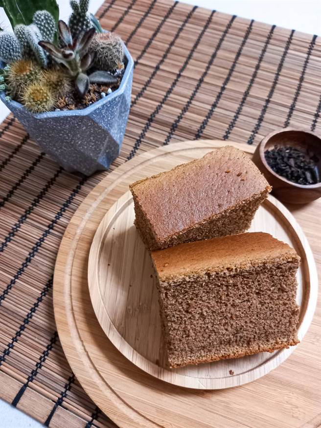 运用当地特色食材做成了长崎蛋糕。（图片提供/MOOK）
