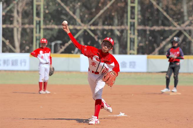 东园国小庄昀融。（中华棒协提供）