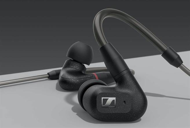 Sennheiser全新发表IE 300入耳式耳机。（Sennheiser提供／黄慧雯台北传真）