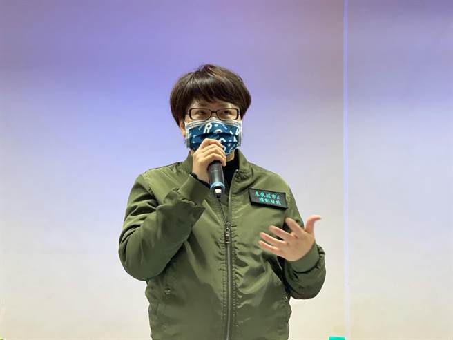 医院感染扩大，北市劳动局长陈信瑜表示，雇主应依法给假并关注疫情，另外针对医护人员在工作场所因服务病人染疫，属于职业灾害，应享补偿。(北市劳动局提供／吴康玮台北传真）