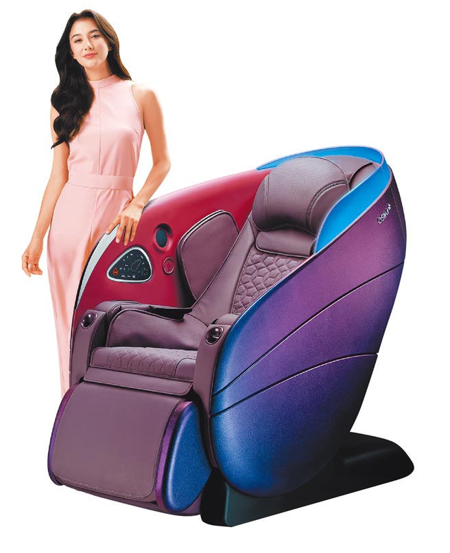 比漾广场OSIM uDream5感养身椅，原价25万8000元、特价21万5800元。（比漾广场提供）
