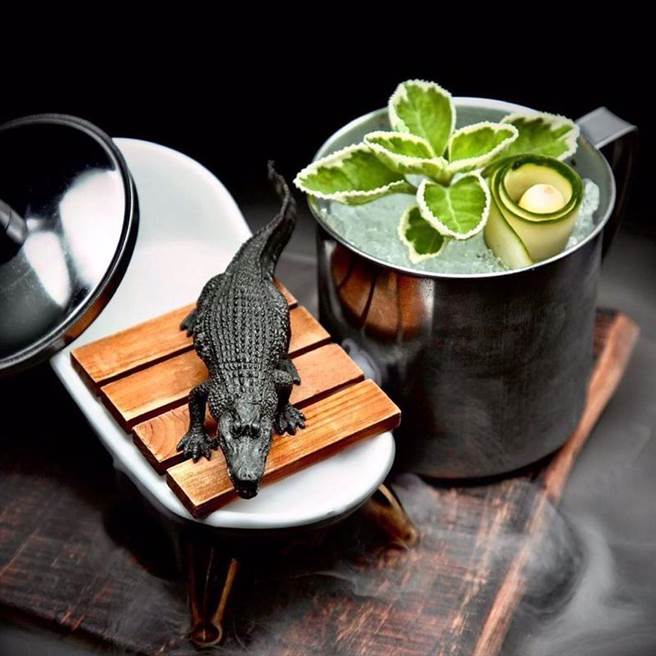 ▲《做工的人》感人剧情大完结，里面道出了铁汉柔情、丈夫在家中承受的压力以及社会不同阶层的面貌。这杯《做工的人》特调，清爽口感中带出强烈的后劲，铁汉亦有脆弱以及柔似水之时，这时候有人轻轻将你拥抱是多么幸福的事情。（图／BEEMEN蜂报提供）