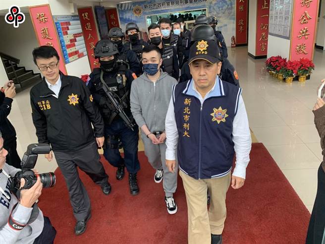 新北警方调查馆长枪击案时，弄丢嫌犯名表，前立委段宜康批评检警恐有包庇问题，对此新北地检署今发声明表示，此案已分案调查，反驳包庇等说法。（资料照片，记者王扬杰摄）