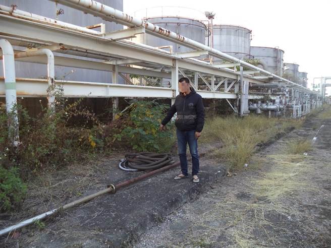 高姓嫌犯连续两日到台南山上区一间化工厂窃取电缆。（读者提供／刘秀芬台南传真）