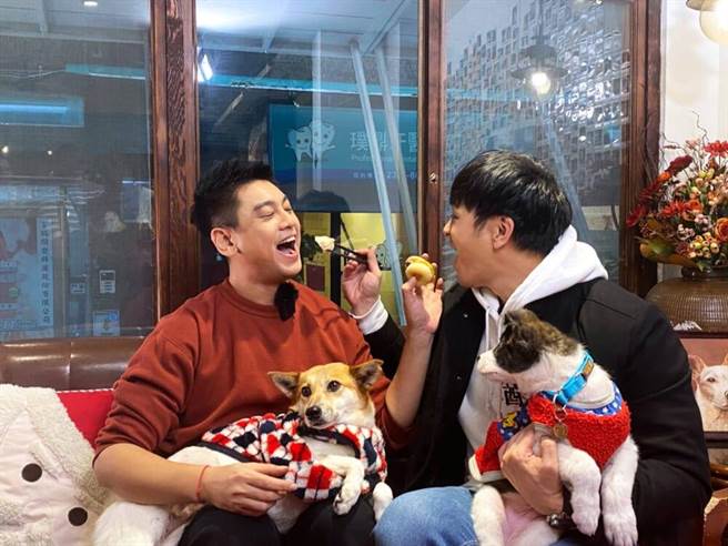 朱孝天开新节目《P-Pet》，首集来宾邀厨佛瑞德。（NNY network提供）