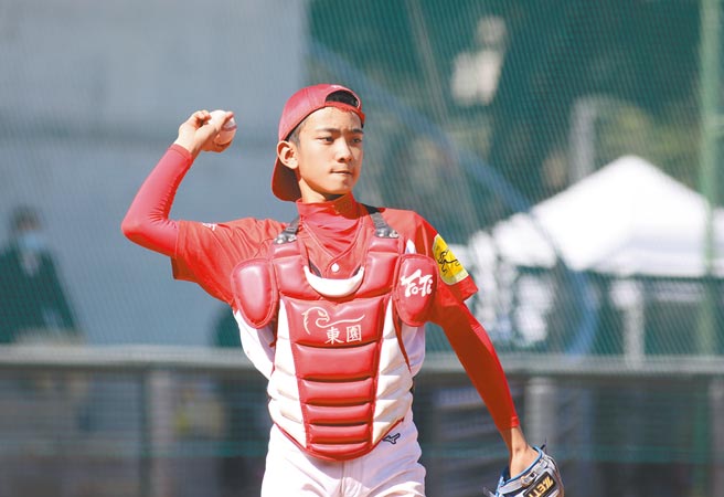 东园国小庄昀融被教练看好有成为国手的潜力。（中华棒协提供）