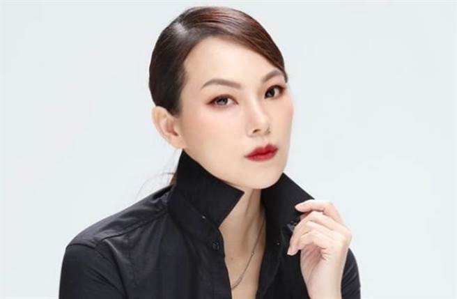 陈谕和儿子接连感染新冠肺炎，目前已逐渐康復。（图／mandytheman IG）