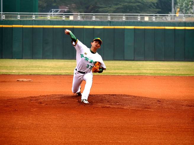 许凯翔先发3局送出5K。（中华棒协提供）