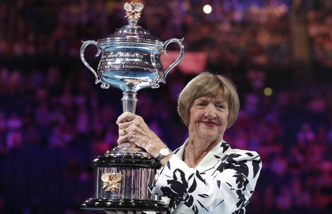 网球女单大满贯的纪录保持人马格丽柯特(Margaret Court)将获颁澳洲平民的最高荣誉，引起LGBTQ团体愤怒。（美联社资料照）