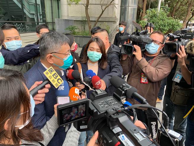 身兼民眾党主席的台北市长柯文哲今表示，施打疫苗前，他主张某种程度锁国，避免医疗体系被穿透。（林缙明摄）