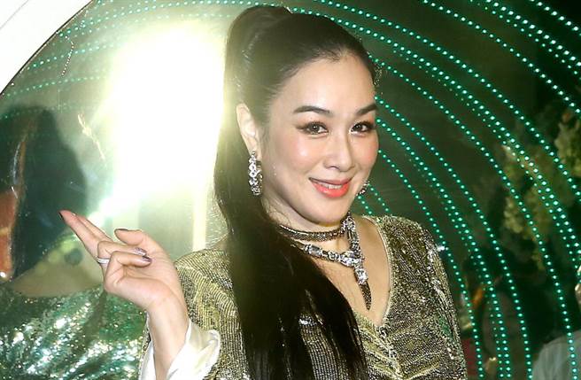 锺丽缇有3个宝贝女儿。(图／本报系资料照)