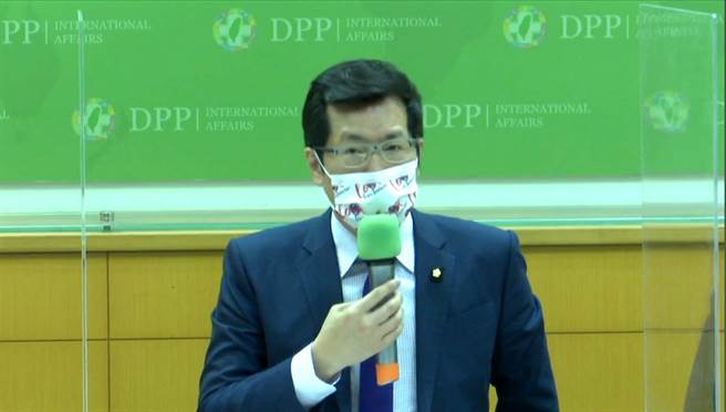 罗致政(崔慈悌摄)