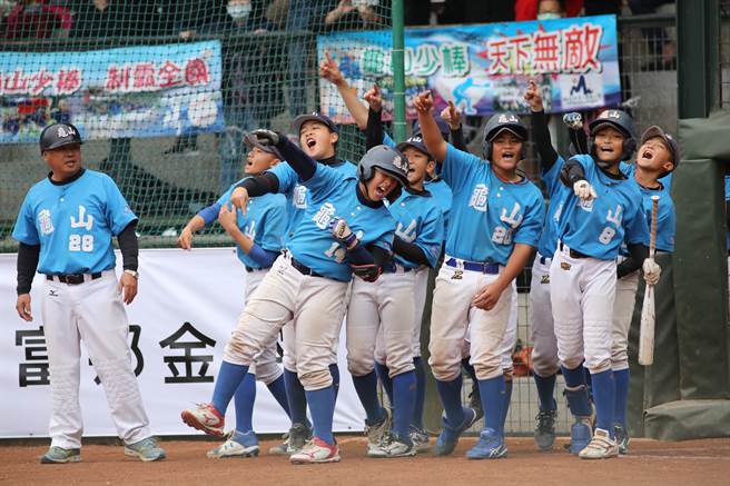 富邦盃少棒 劉任右好投 黃浩毓開轟龜山扣倒東園奪冠 體育 中時