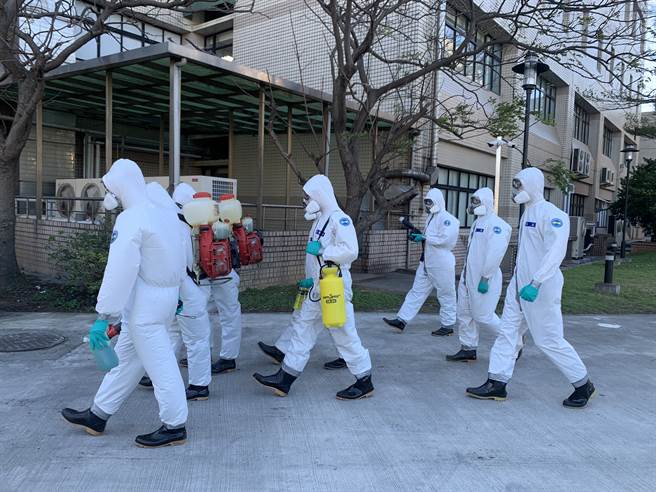 部桃群聚感染扩大，今日更有5000人需强制隔离，台产推出的「防疫神单」也再次成为网友话题。(本报系资料照/姜霏摄)