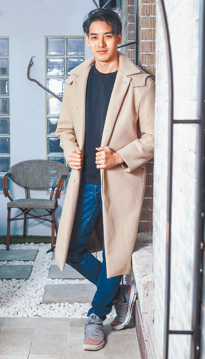 黄立近来因演出HBO Asia影集《戒指流浪记》，知名度大开。（粘耿豪摄）