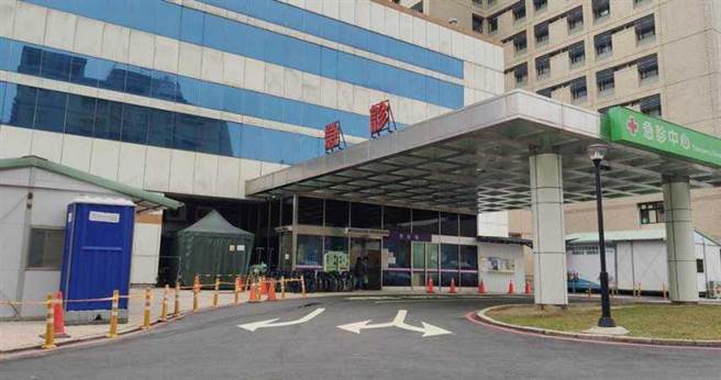 部立桃园医院医师案838确诊新冠后，后续引发群聚，目前还在积极防堵感染中。（图／报系资料照）