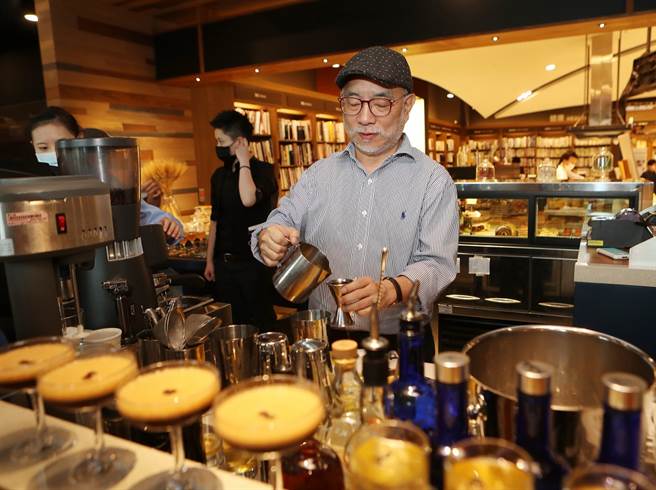 头家新年神队友！AI店家防护让你安心赚大钱。(图/中时摄影)