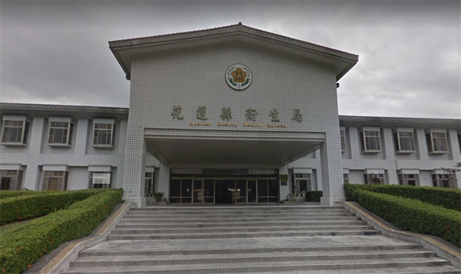 疫情指挥中心昨天晚上匡列近5千人须居家隔离，花莲县卫生局今指出，花莲目前有6位部桃陪病者的家人，已匡列为居家隔离。（罗亦晽翻摄google街景）