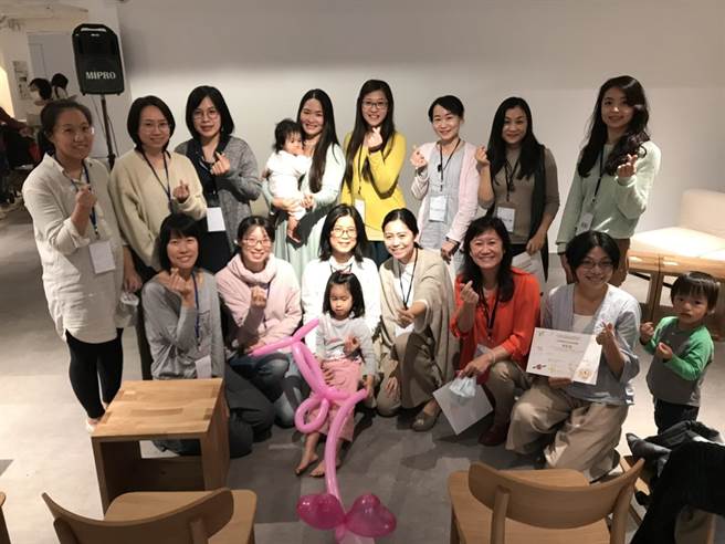 爱乐分整合服务公司近日在新竹市举办首场「爱乐分新生开学」系列讲座，希望让多元孕产在地生根。（爱乐分提供／陈育贤新竹传真）