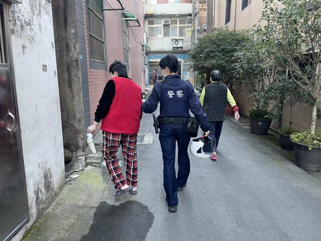 女子精神状况不佳平镇警方动员协助找回。(平镇警分局提供／吕筱蝉桃园传真)