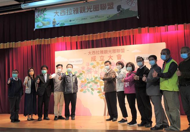 面对新冠疫情衝击观光，西拉雅风管处打破辖区建制观念，纳入周边区域食、宿、游、购、行各类产业及团体，希望透过异业结盟合作，找寻新生机。（庄曜聪摄）