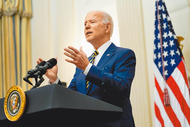 美国总统拜登（见图）上任后，要先安内，将偏重于国内政策，蓝委解析近来美国的友台声明，要希望两岸能自制。（美联社）