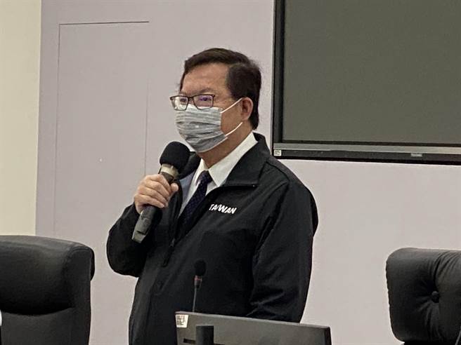 鄭文燦也提醒，居檢14天隔離期要以「出院日隔天」開始起算。(蔡依珍攝)