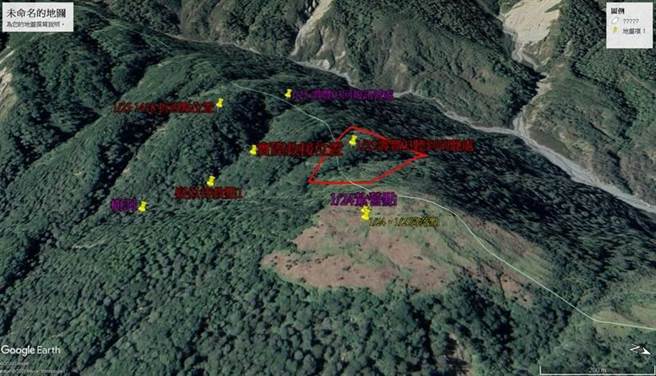 一名53岁瘖哑人士钱姓男子上月从台东池上入山，预计进行为期一个月的纵走行程，没想到23日花莲万荣乡摩即山受伤；警消23日获报后立即入山搜寻，歷经3天后终于在今天下午发现钱男，所幸意识清楚，预计明天吊挂下山送医治疗。（花莲县消防局提供／罗亦晽花莲传真）