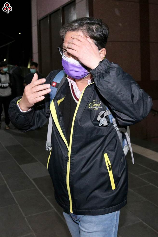 「金盛世纸业」时任总经理黄国泉（图）及时任业务部协理林国洲涉诈领业绩奖金遭检察官声押，台北地院26日裁定交保。（本报资料照片）