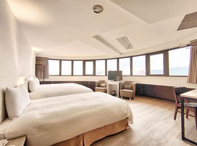 北市观传局替警消医护加油 欢迎警消医护入住休息，示意图。（北市观传局提供／吴康玮台北传真）