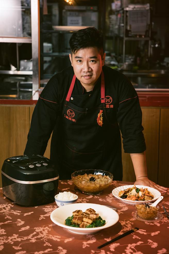 面對疫情衝擊，首當其衝是突圍；台南老字號阿霞飯店近1周接獲1、2成退訂，業者吳健豪則是透過跨界合作，減少疫情衝擊。（吳健豪提供／曹婷婷台南傳真）